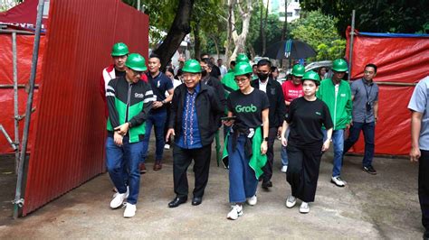 reboarding grab.com/ph|Grab Drivers Can Now Upskill With Training Program with Grab .